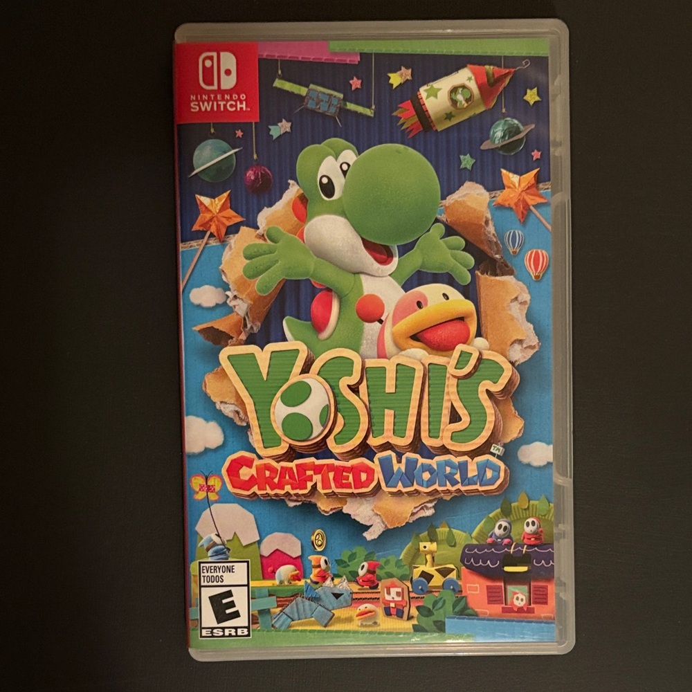 Nintendo Yoshi's Crafted World Game Perfect Working Condition